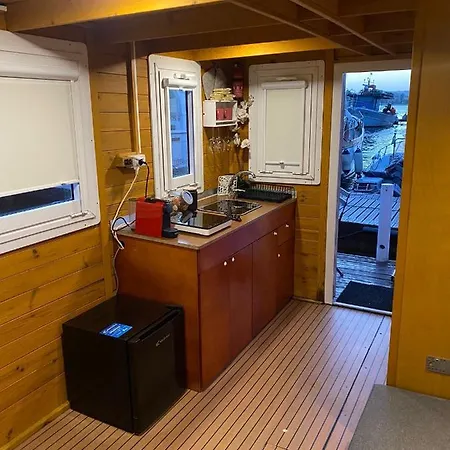 Botel House Boat R Al Poetto 2 Pax Piu' 1 Cagliari