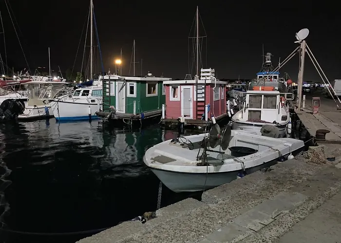 House Boat R Al Poetto 2 Pax Piu' 1 *